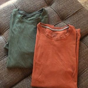 Patagonia men’s t-shirt bundle size medium